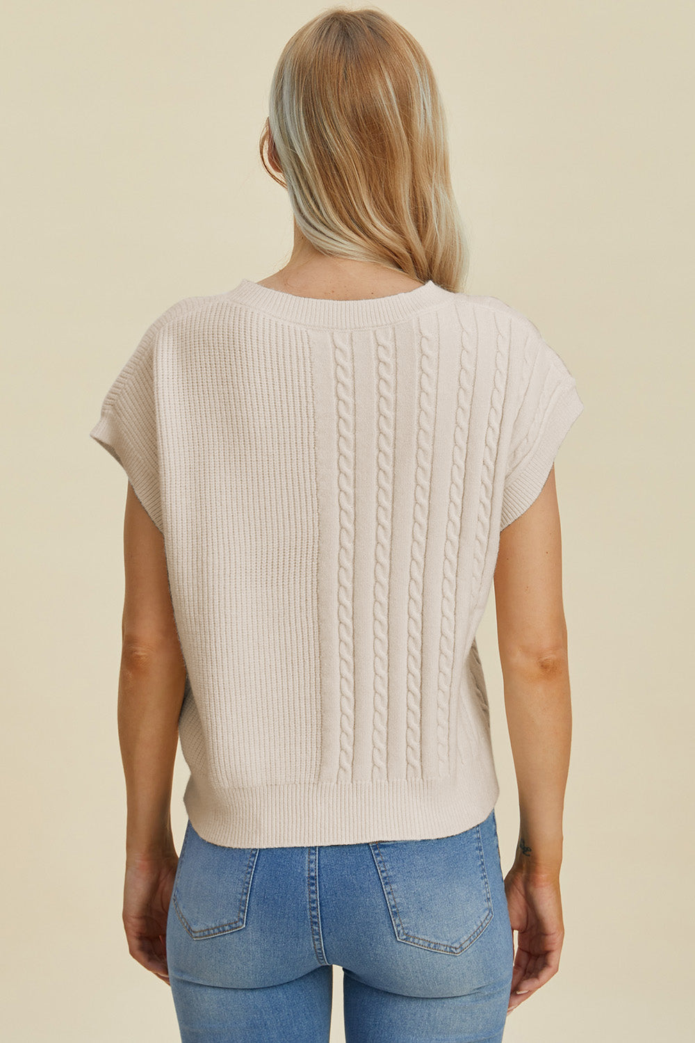 Cable-Knit Round Neck Short Sleeve Sweater